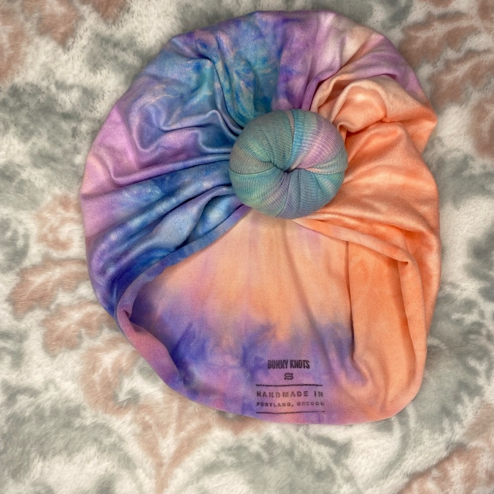 Tie-Dye Bunny Knot Turbin